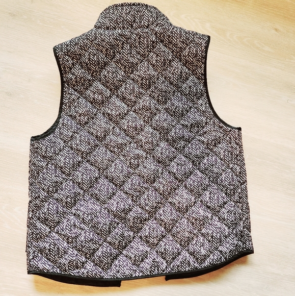 Shop Wanna B Vest Size Small NWT - Picture 2 of 2